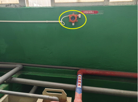 60849eb4b7bbfe5986d43b5d762df97